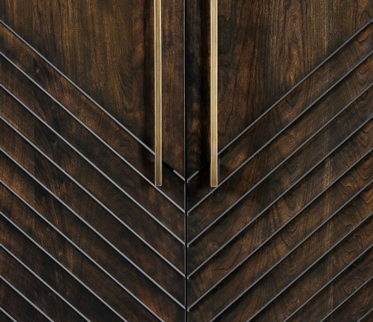 laurel-cabinet-detail-1