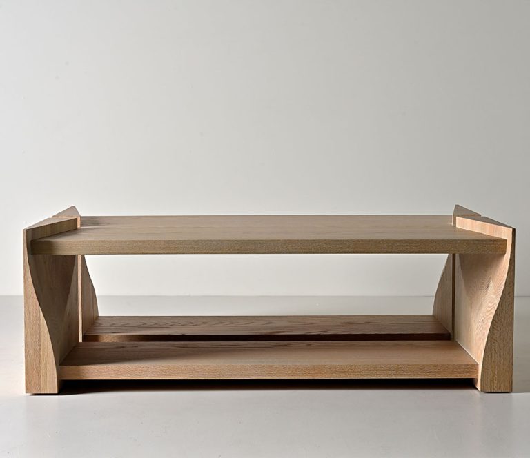 Valencia-Cocktail-Table-Details-3