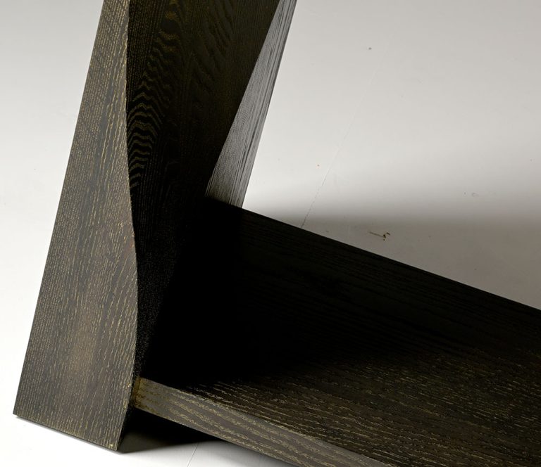 Valencia-Console-Details-3