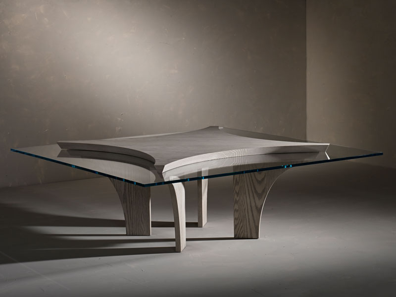 Met Corinthian Cocktail Table