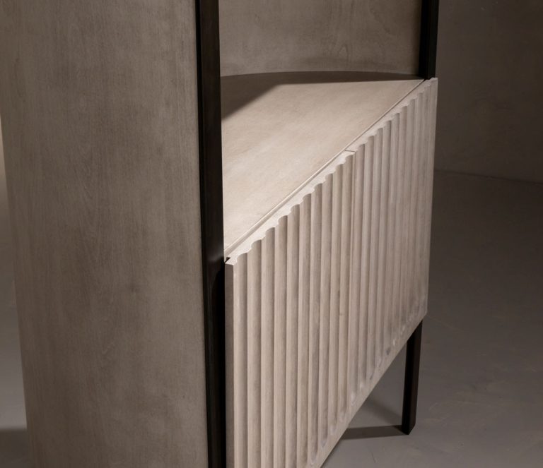 Met Niche Shelf Cabinet