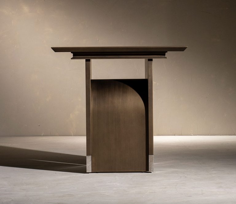 Met Pavilion End Table
