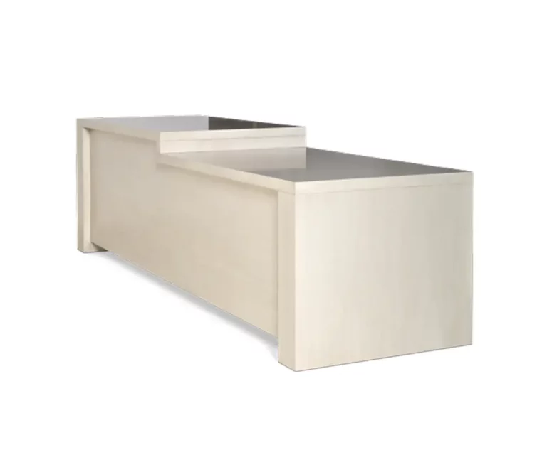 valencia-partner-desk