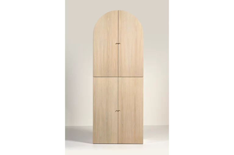 Elle Cabinet
