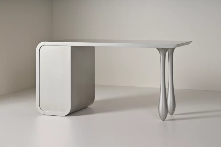Silvia Desk L