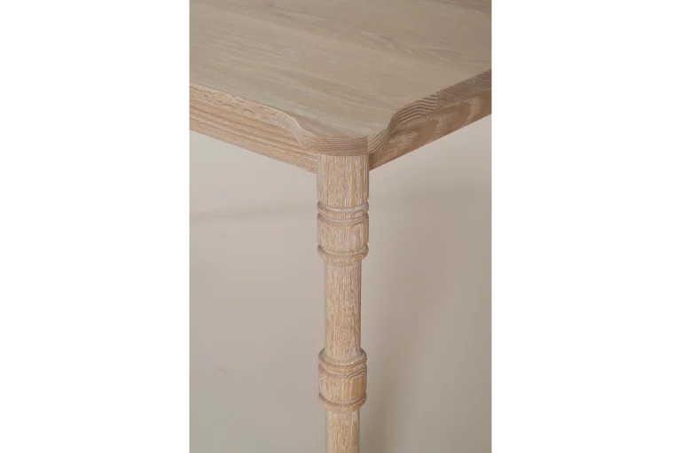 Wren Dining Table