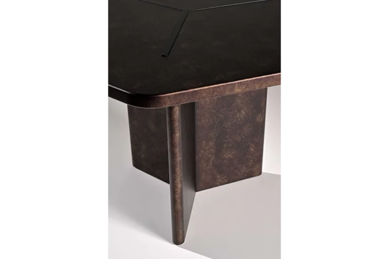 MET Grid Dining Table